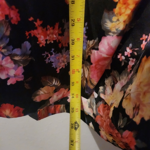 Torrid Floral Skirt - Picture 5 of 6
